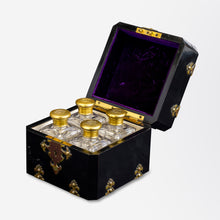 Load image into Gallery viewer, Black Lacquered Scent Case by Leuchars