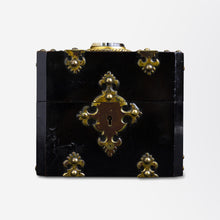 Load image into Gallery viewer, Black Lacquered Scent Case by Leuchars