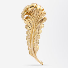 Load image into Gallery viewer, Retro Feather Pin in 14k Yellow Gold
