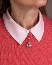 Load image into Gallery viewer, Art Deco Platinum & Diamond Fan Necklace