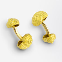 Load image into Gallery viewer, Georges L'Enfant Shell Cufflinks in 18kt Gold