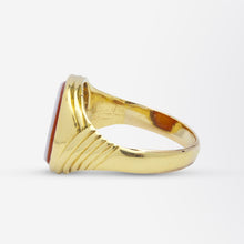 Load image into Gallery viewer, Gold Set Banded Agate Signet Ring