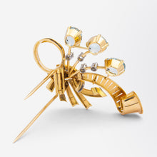 Load image into Gallery viewer, Retro Period 18kt Gold, Aquamarine and Diamond Brooch