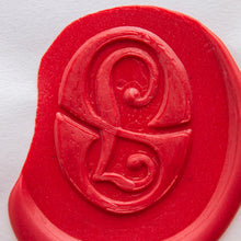 Load image into Gallery viewer, Impressive Victorian Banded Agate Desk Seal