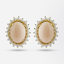 Load image into Gallery viewer, An 18kt Yellow Gold, Coral and Pearl Suite
