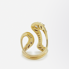 Load image into Gallery viewer, 18kt Gold Cuff and Ring &#39;Stream&#39; Suite by Fernando Jorge
