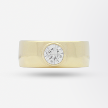 Load image into Gallery viewer, 14kt Yellow Gold Square Shank Ring With Solitaire Diamond