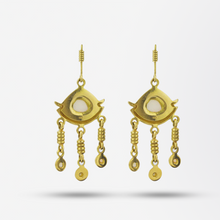 Load image into Gallery viewer, 18kt Yellow Gold and Opal Earrings