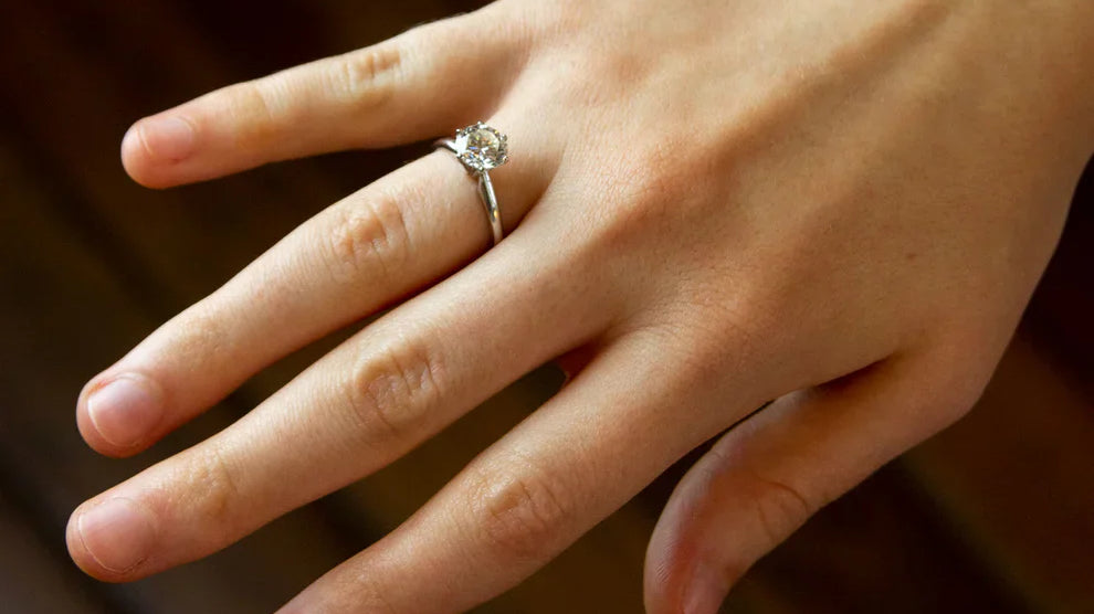 Why Choose an Antique Engagement Ring? A Guide for Modern Couples