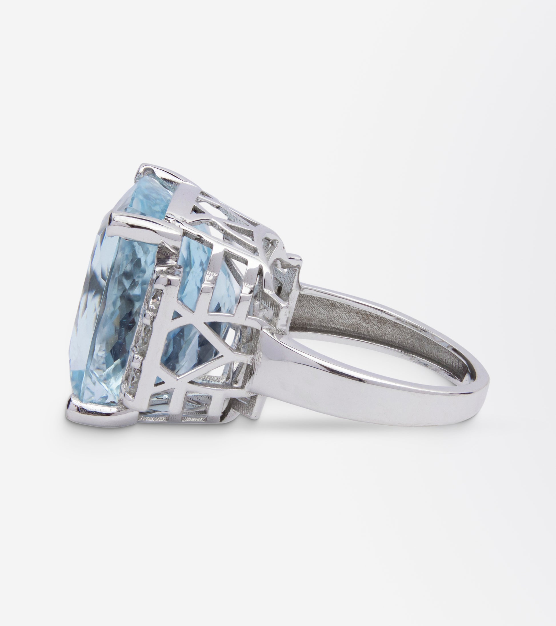 17.93 Carat Aquamarine & Diamond Cocktail Ring
