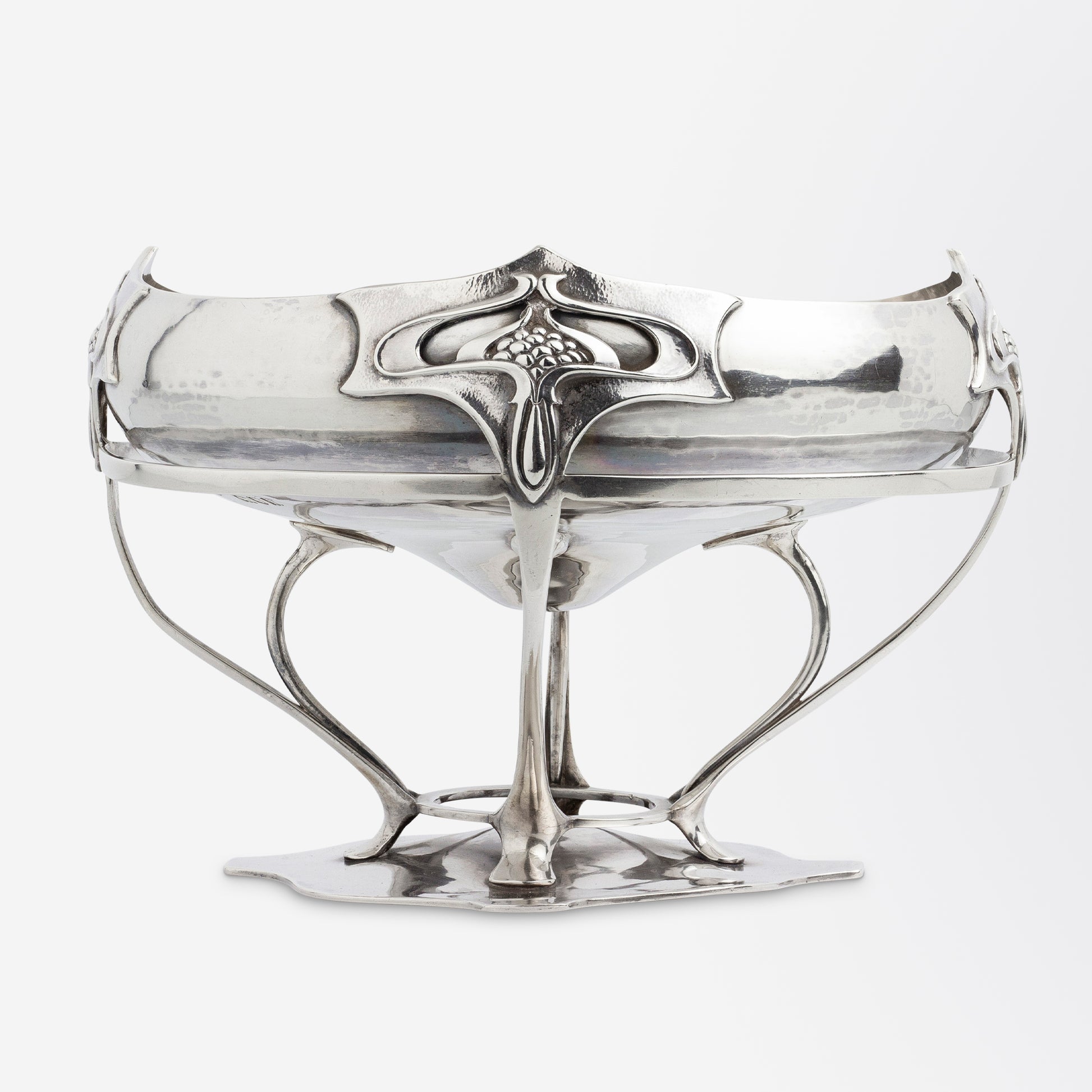 Arts & Crafts Sterling Silver Centrepiece by William Comyns & Sons