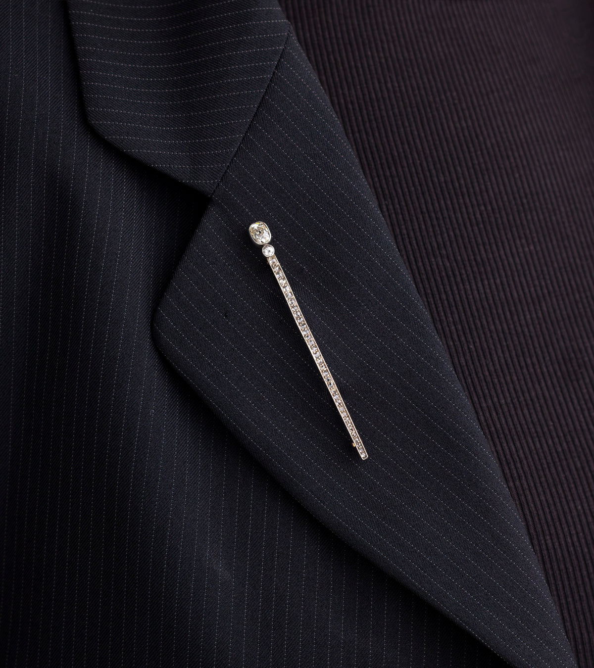 Antique 14kt Gold & Diamond Nail Style Brooch Pin