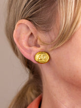 Load image into Gallery viewer, 18kt Gold Seidengang &#39;Odyssey&#39; Clip Earrings
