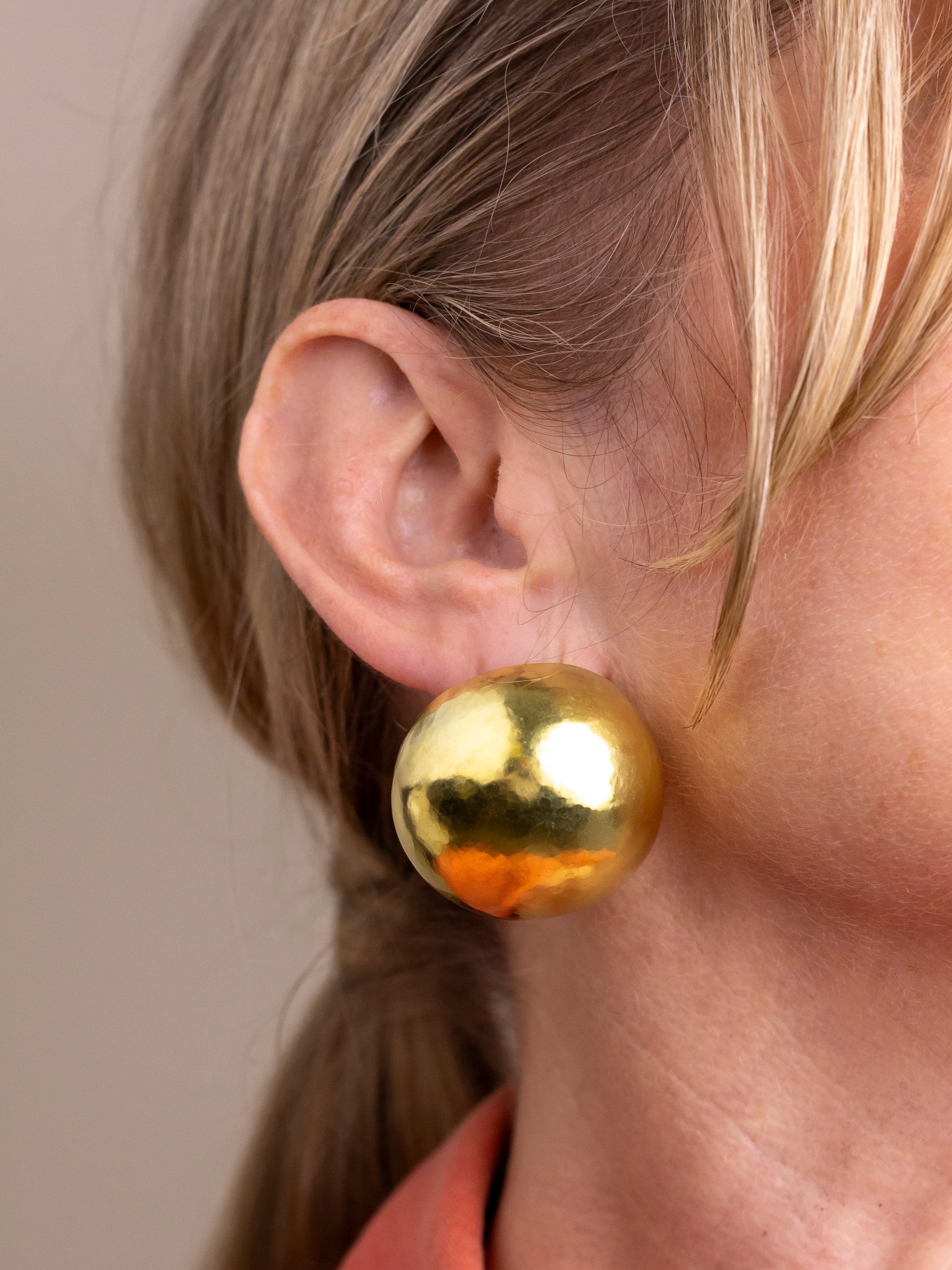 18kt Gold Orb Earrings by Karl Stittgen