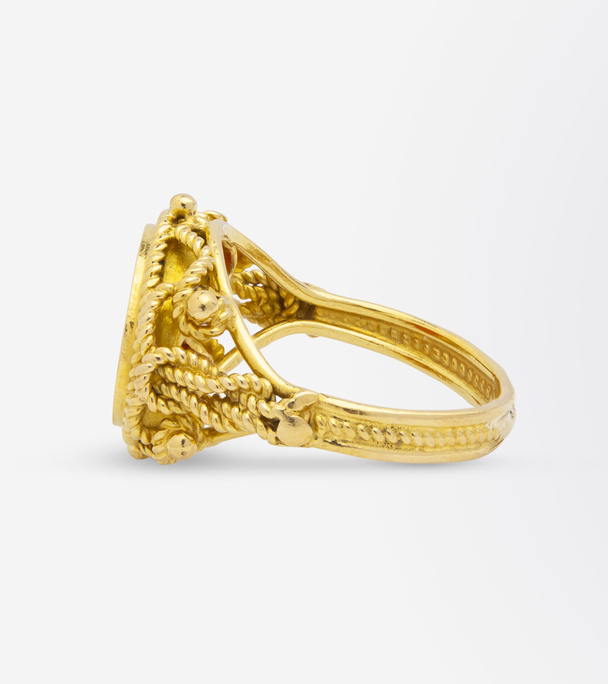 Carnelian Intaglio Ring in 21kt Yellow Gold