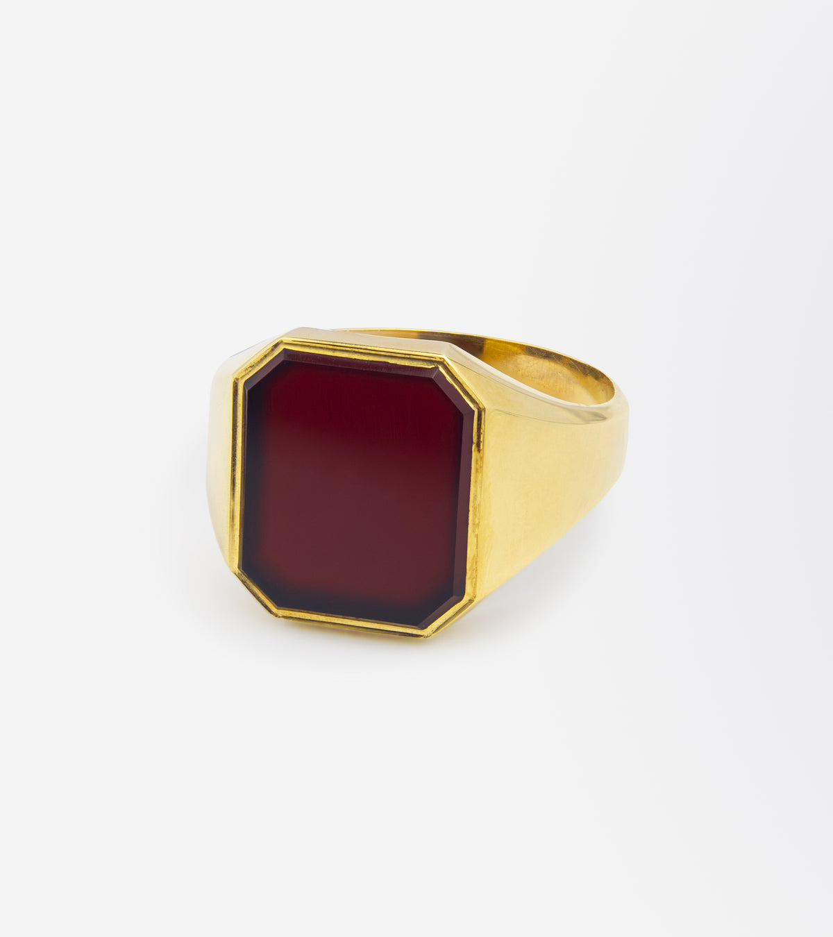 Carnelian Signet Ring in 14kt Yellow Gold