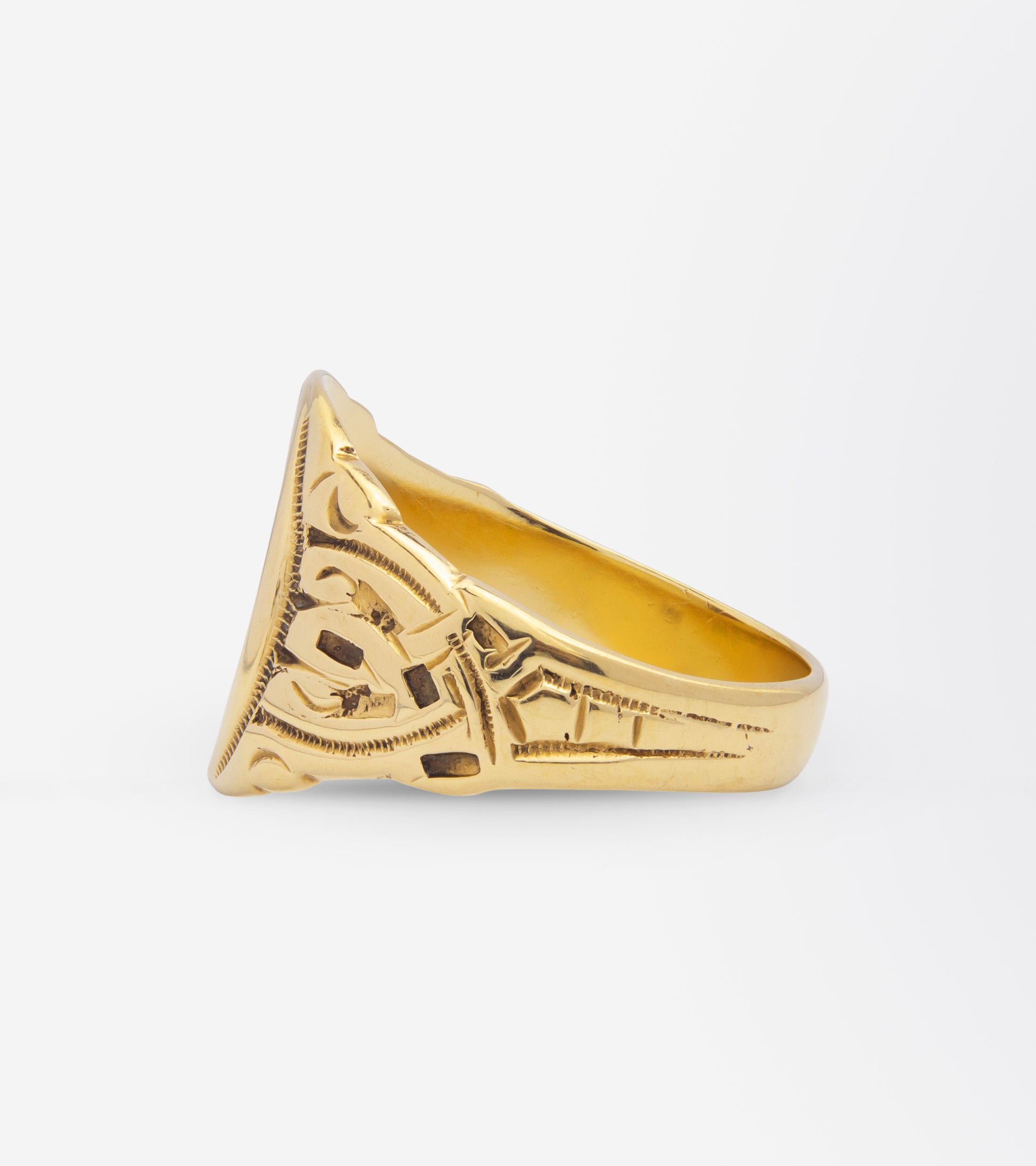 Celtic Design 14kt Gold Signet Ring