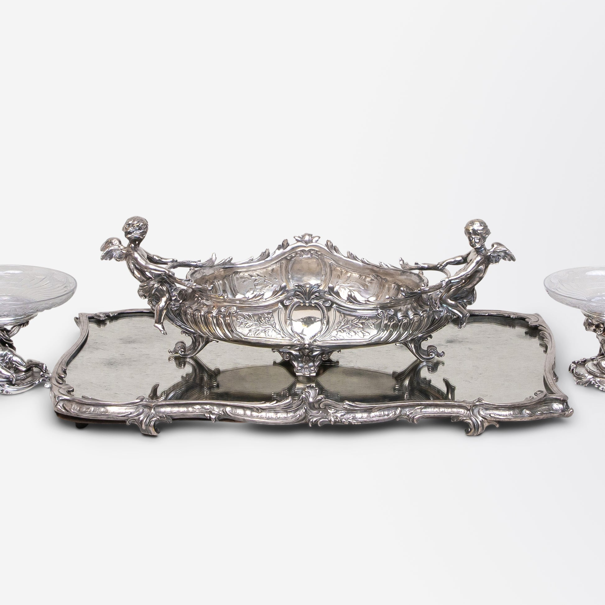 Monumental, Dix Pièces, Plaqué Argent 'Surtout de Table' par Christofle