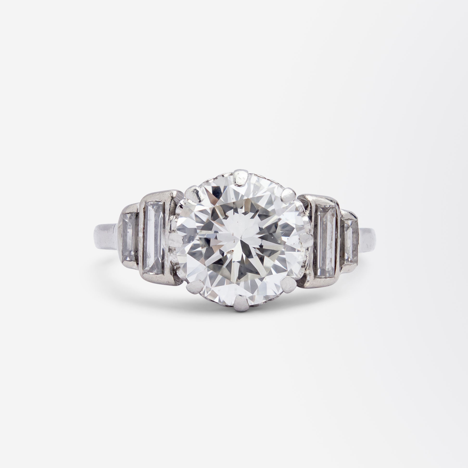 Mid Century 18kt White Gold & Diamond Ring