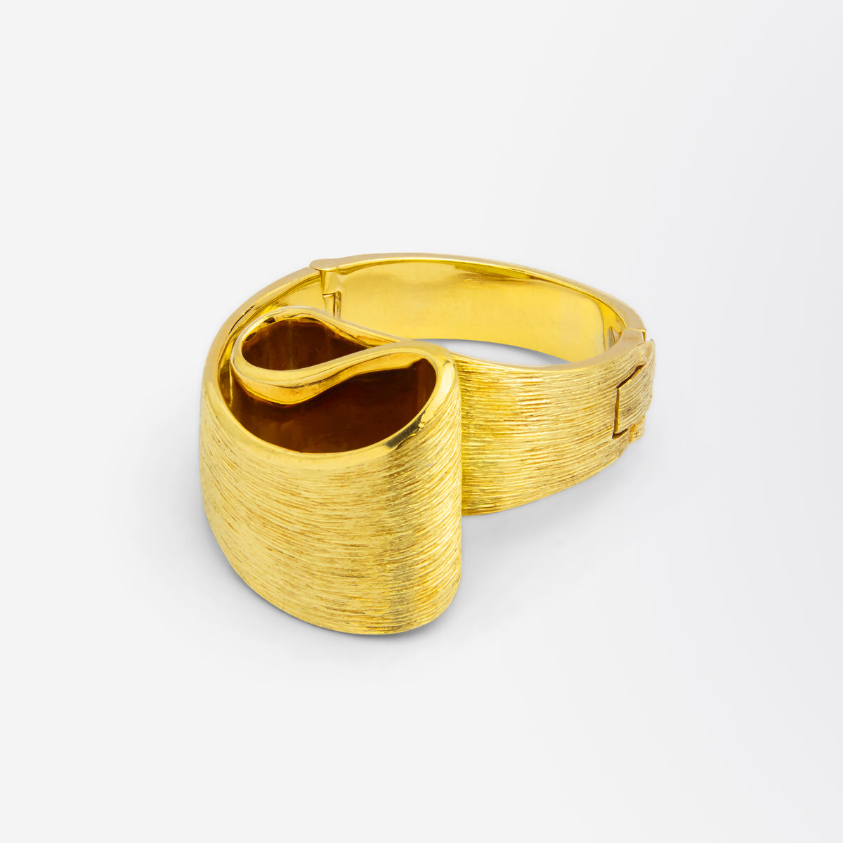 Henry Dunay Textured 18kt Gold Ring – The Antique Guild