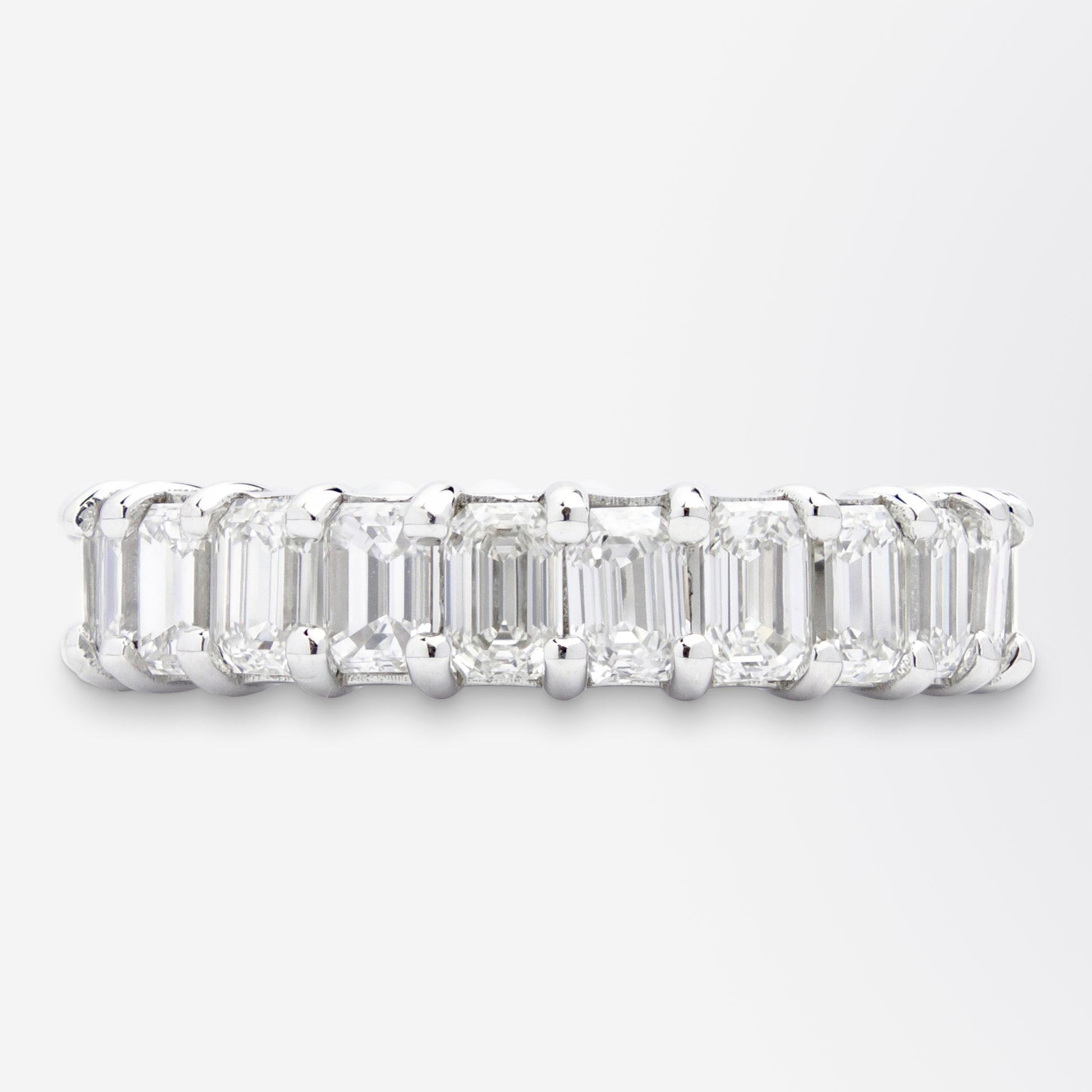 18kt White Gold 'Hall of Mirrors' Diamond Eternity Ring