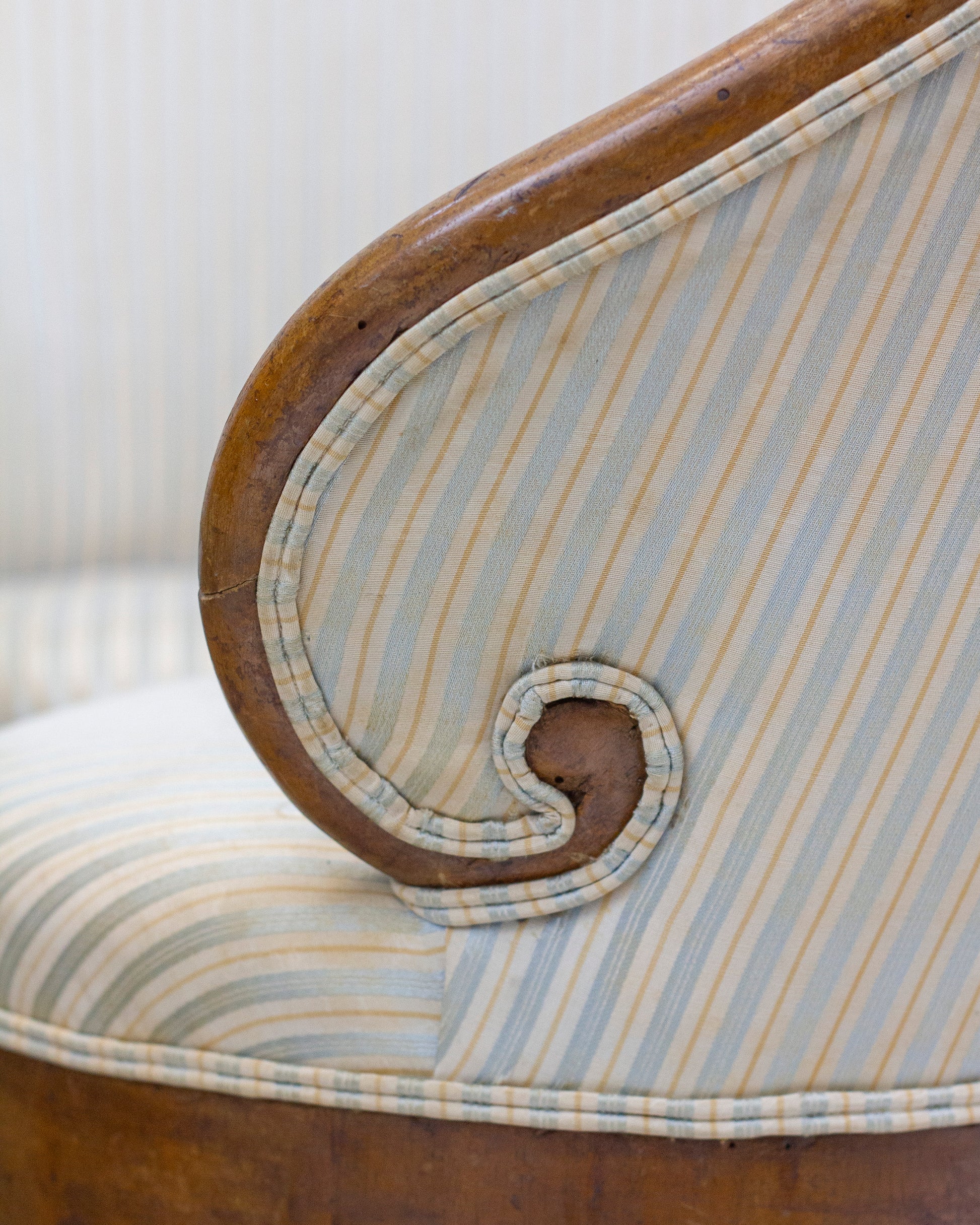 Pair of Early 19th Century Continental Slipper Chairs