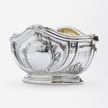 Load image into Gallery viewer, Boxed Set of Emile Puiforcat Silver Salt Cellars with Spoons
