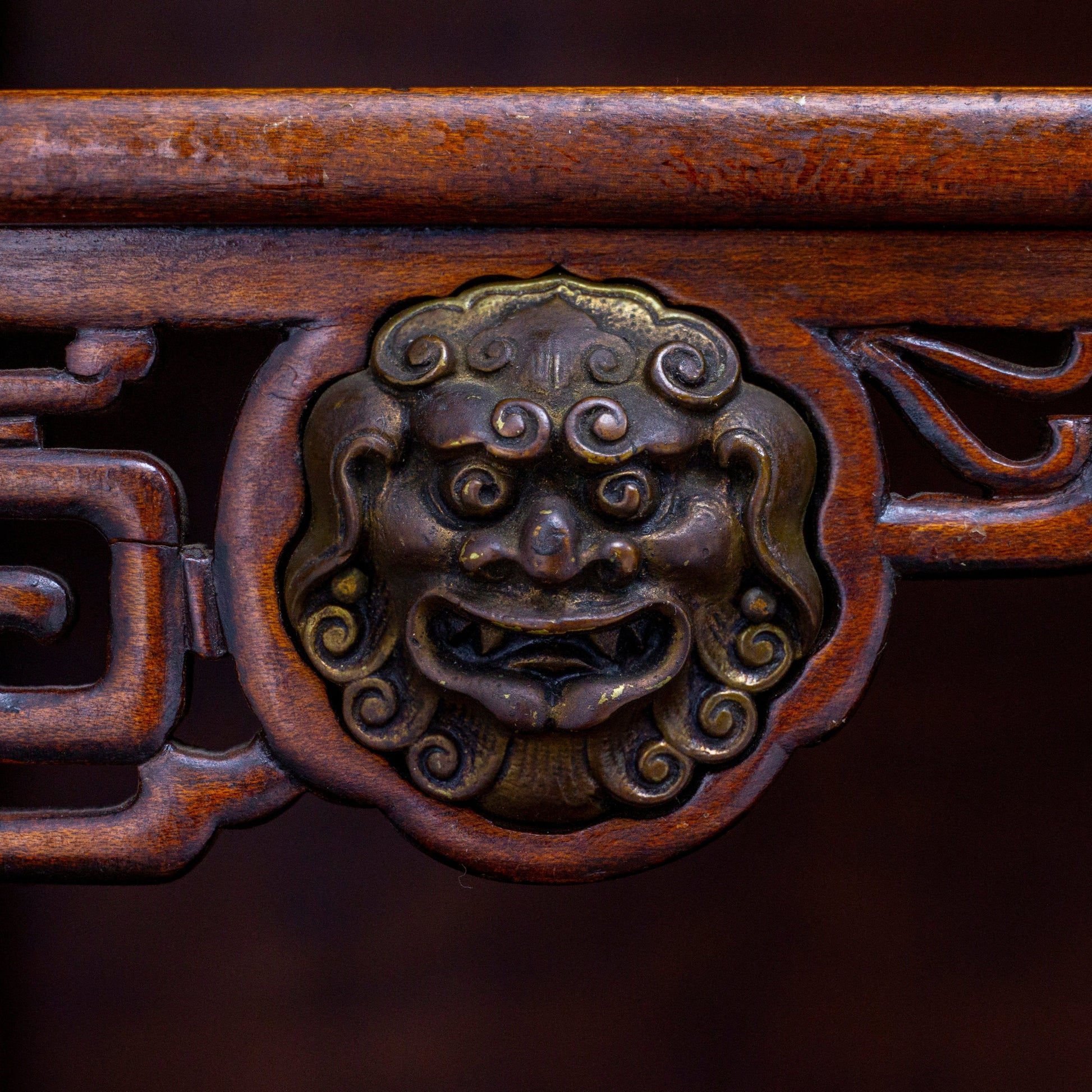 Vitrine japonisante attribuée à Gabriel Viardot