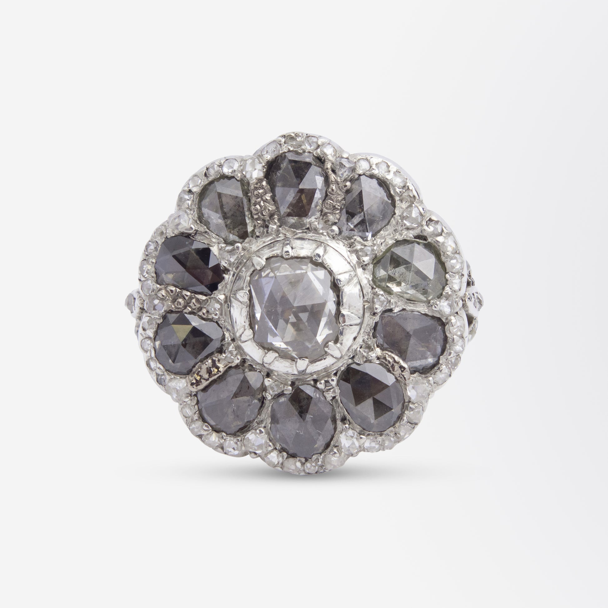 Bague bouton en diamant géorgienne