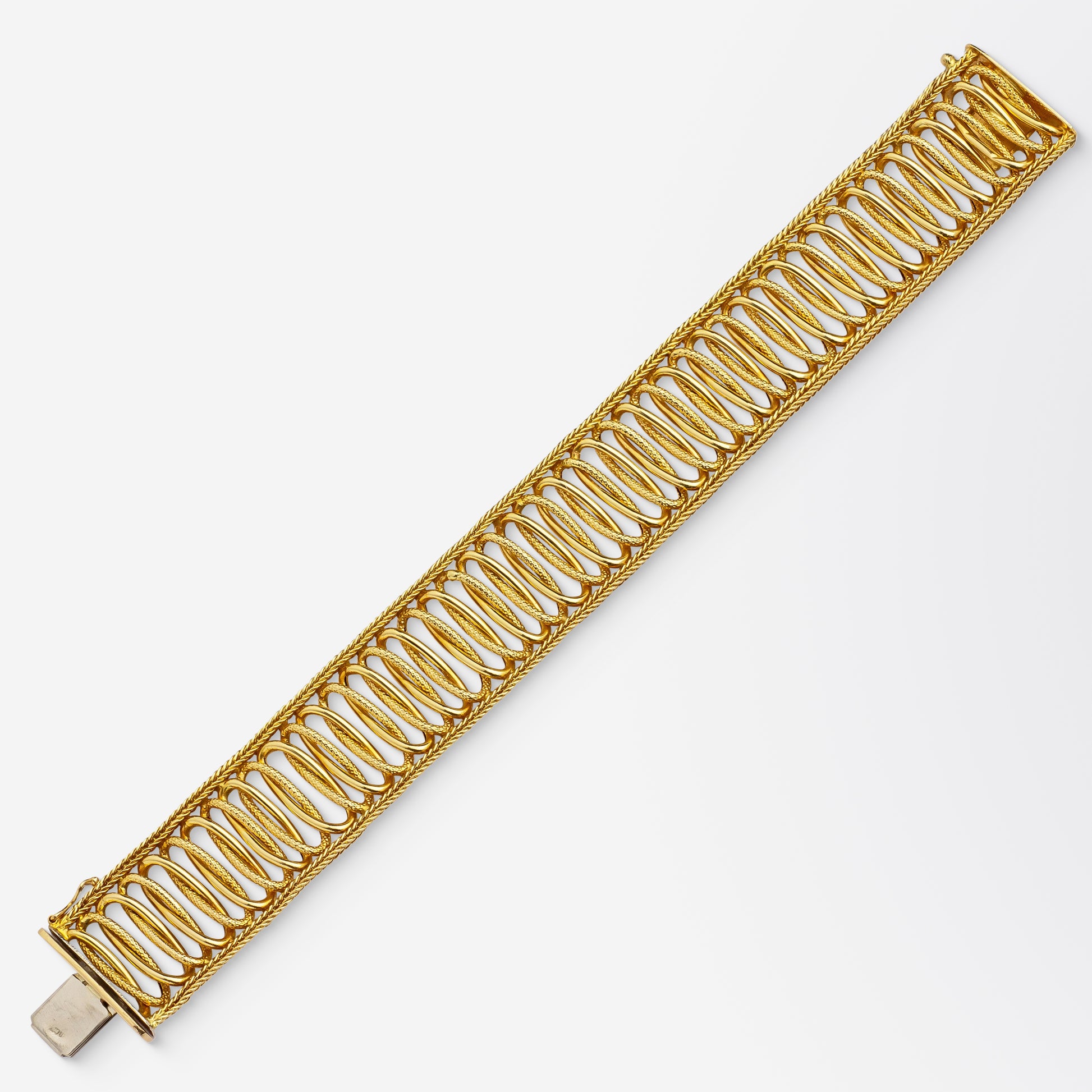 18kt Yellow Gold Fancy Link Bracelet