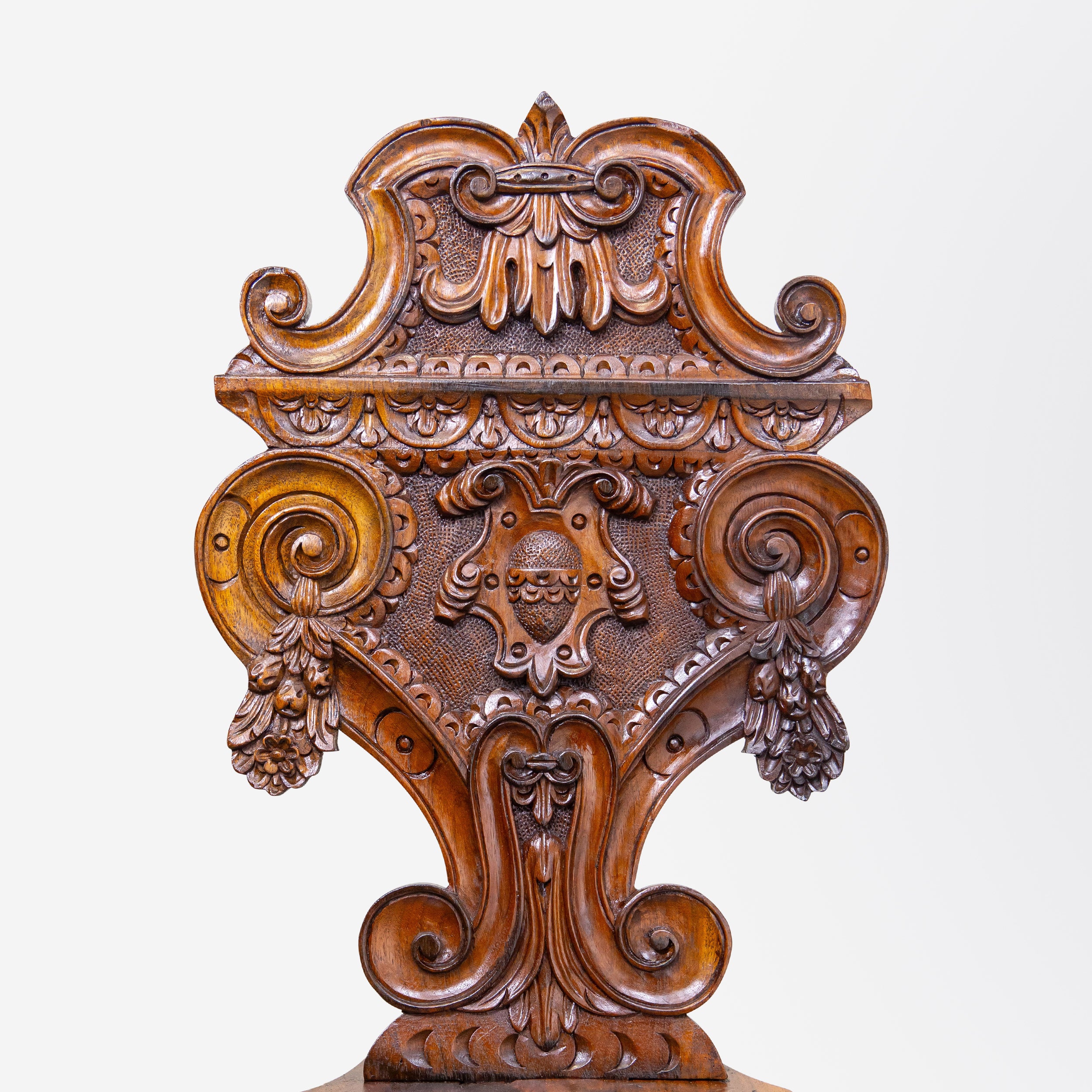 Paire de chaises de salle Sgabelli de style néo-Renaissance italienne