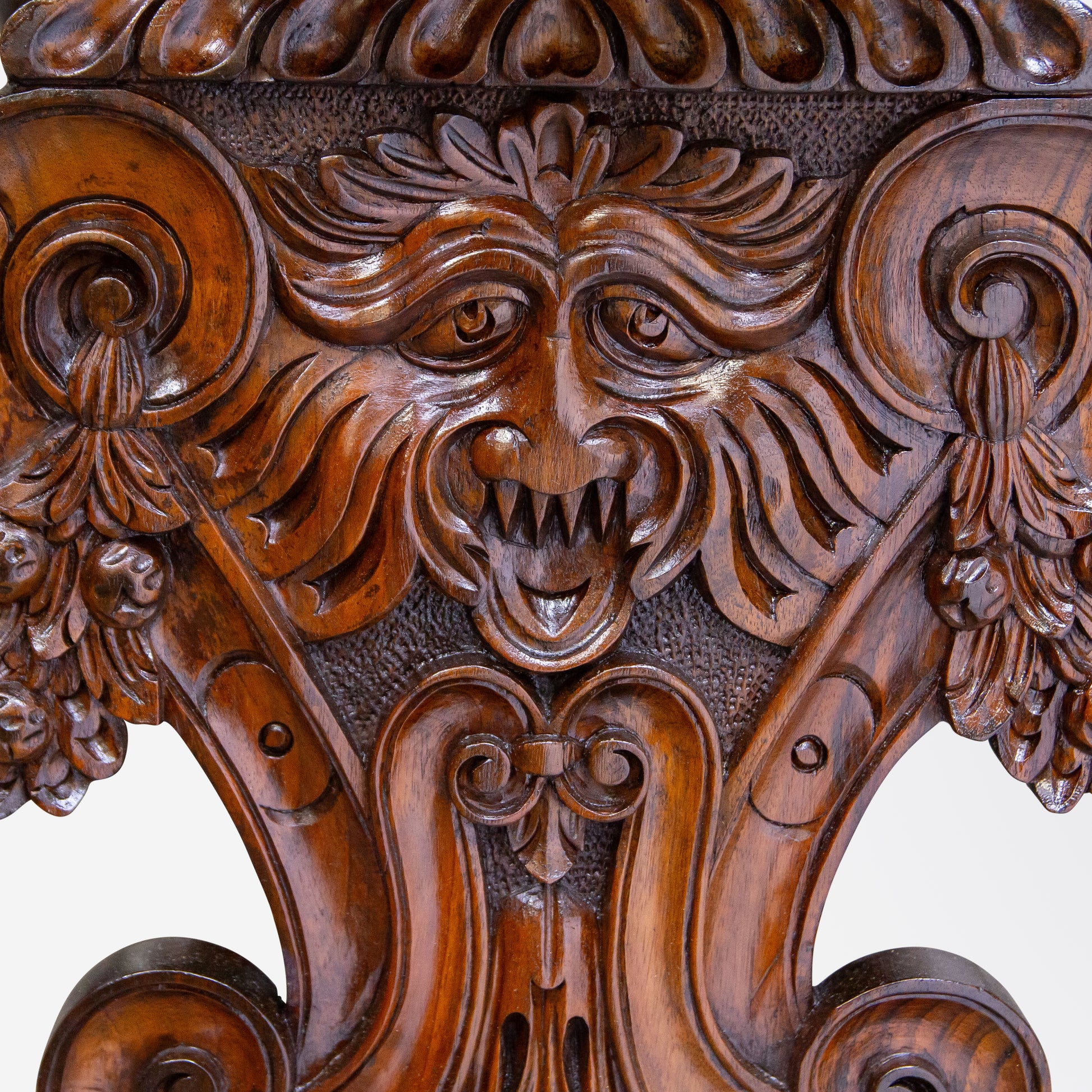 Paire de chaises de salle Sgabelli de style néo-Renaissance italienne