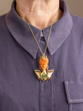 Load image into Gallery viewer, 18kt Gold, Carved Coral, Emerald &amp; Pearl &#39;Bust&#39; Brooch Pendant
