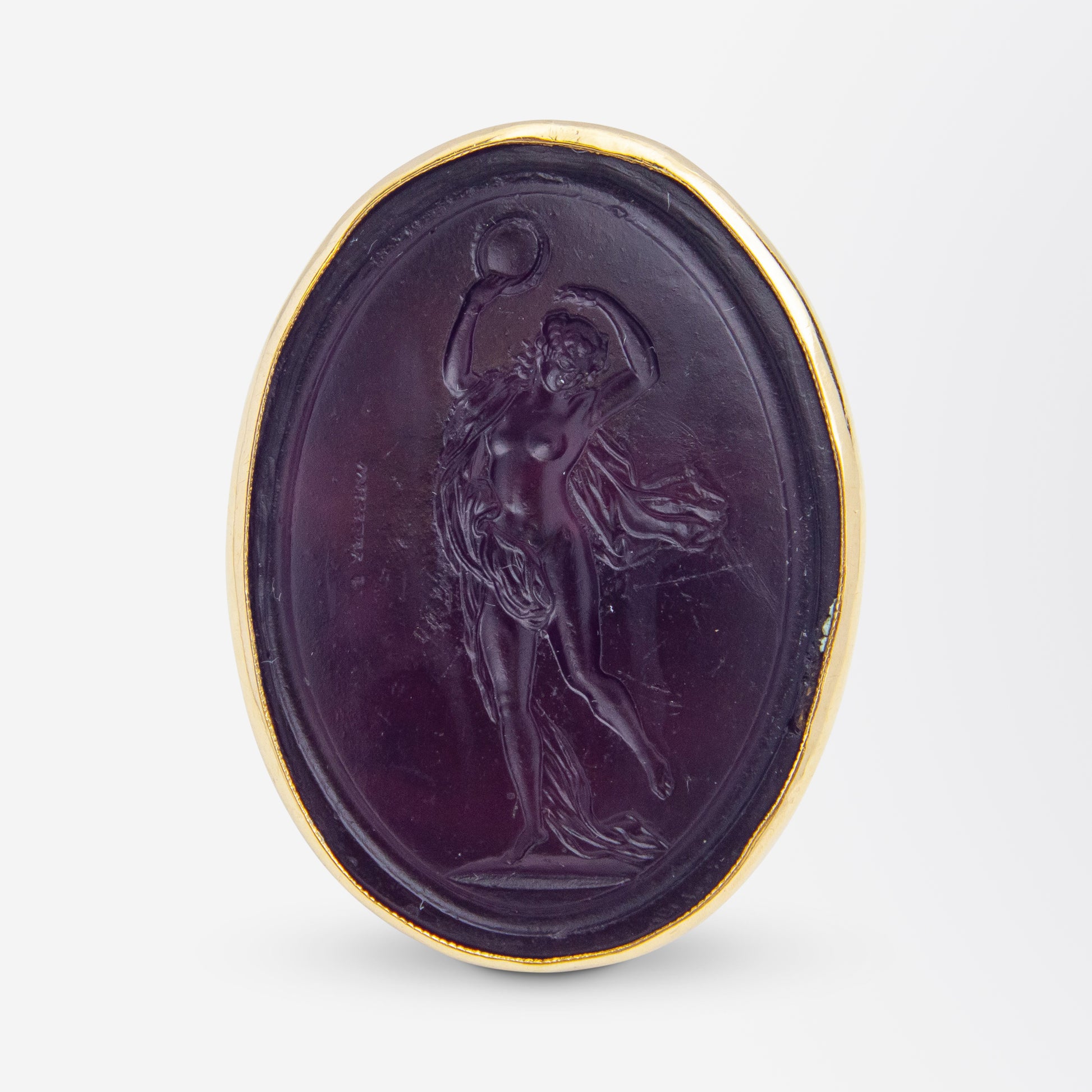 Bague en verre intaille du XVIIIe siècle et or jaune 9 carats