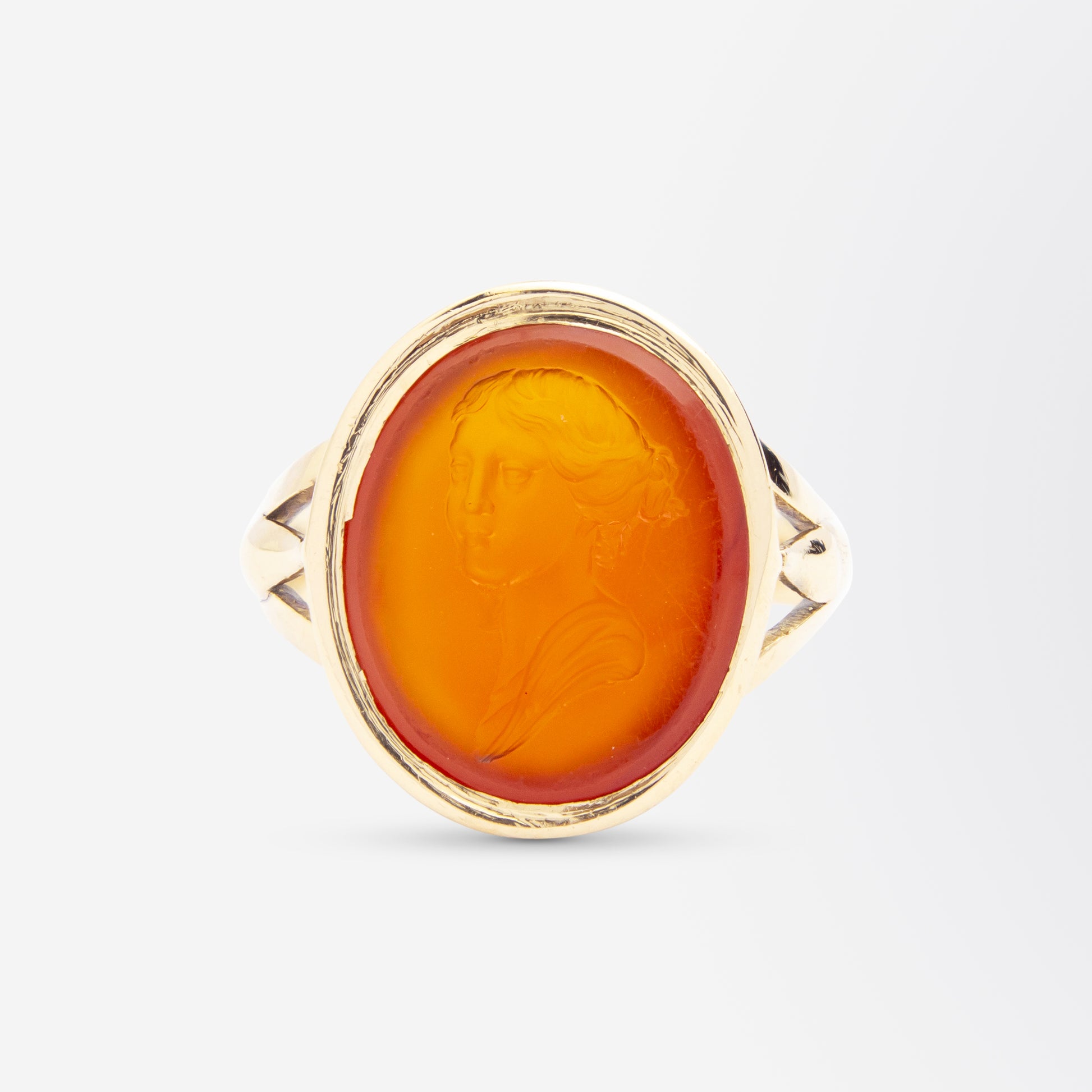 Early Victorian 18kt Gold & Carnelian Intaglio Ring