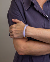 Load image into Gallery viewer, Hinged Lavender Jadeite Bangle
