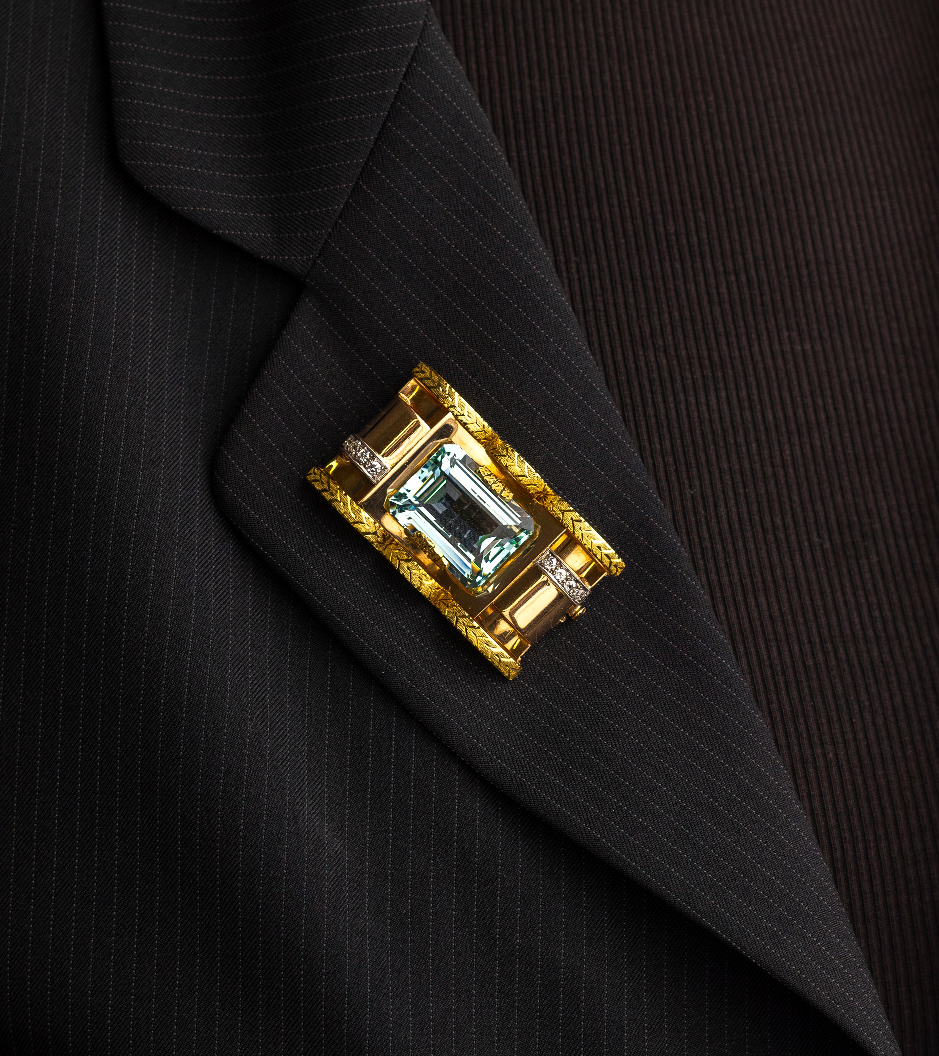 Retro Period Tri-Tone Gold & Aquamarine Brooch Pendant
