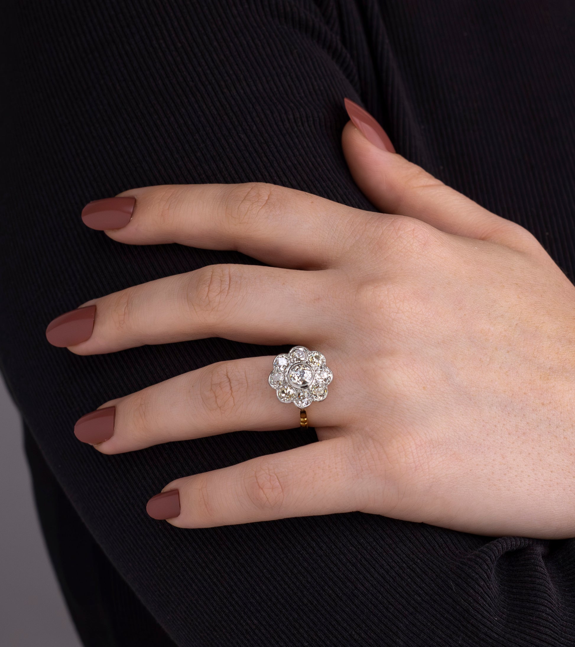 Diamond 'Daisy' Ring in 18kt Gold & Platinum