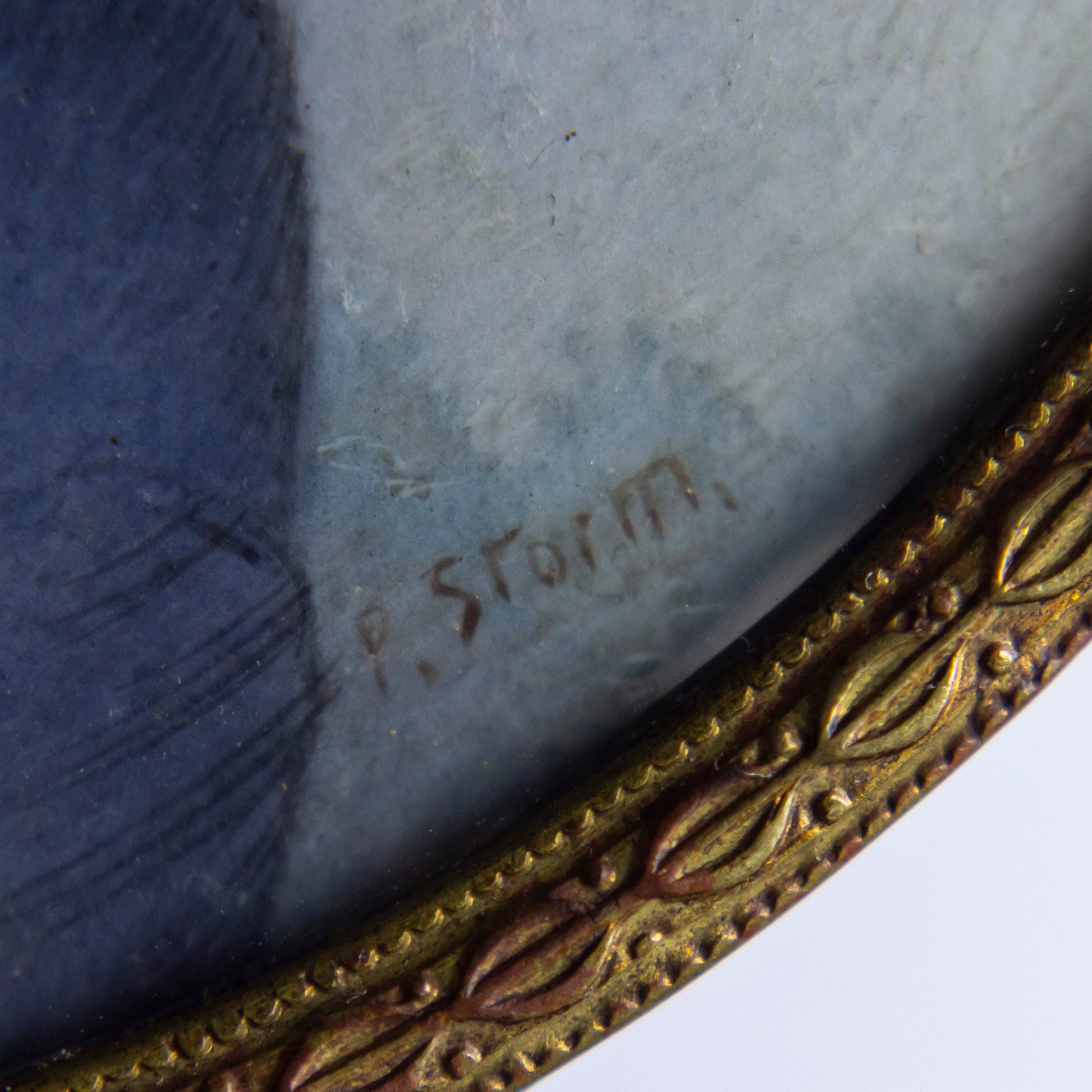 Portrait miniature d'un gentilhomme, XIXe siècle, signé « P. Storm »