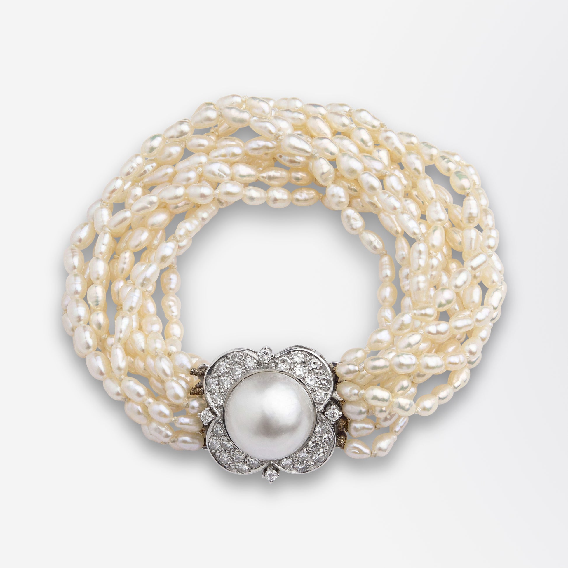 Bracelet de perles style milieu du siècle avec fermoir en perles Mabe et diamants