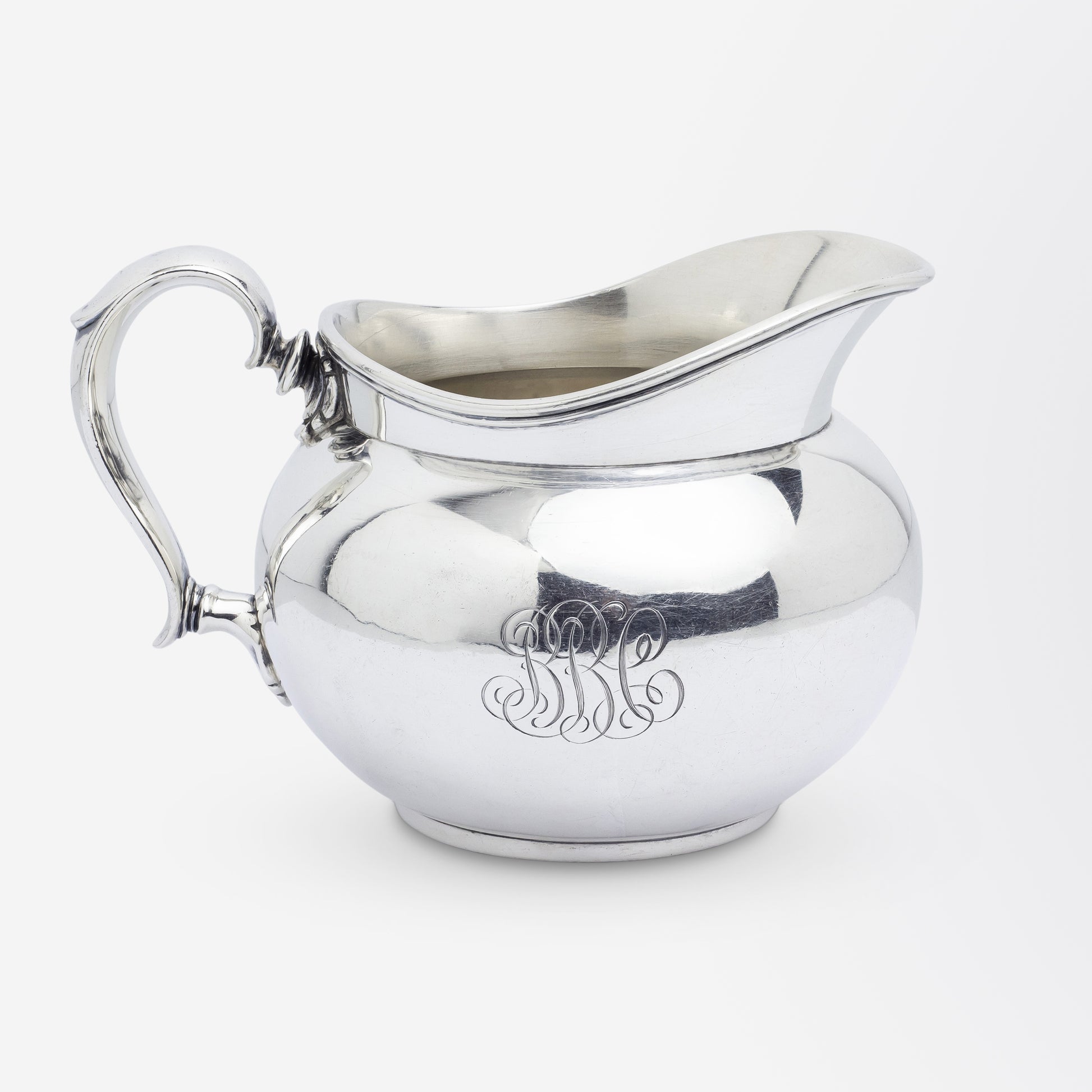 Service à thé et à café quatre pièces en argent massif de Tiffany &amp; Co.