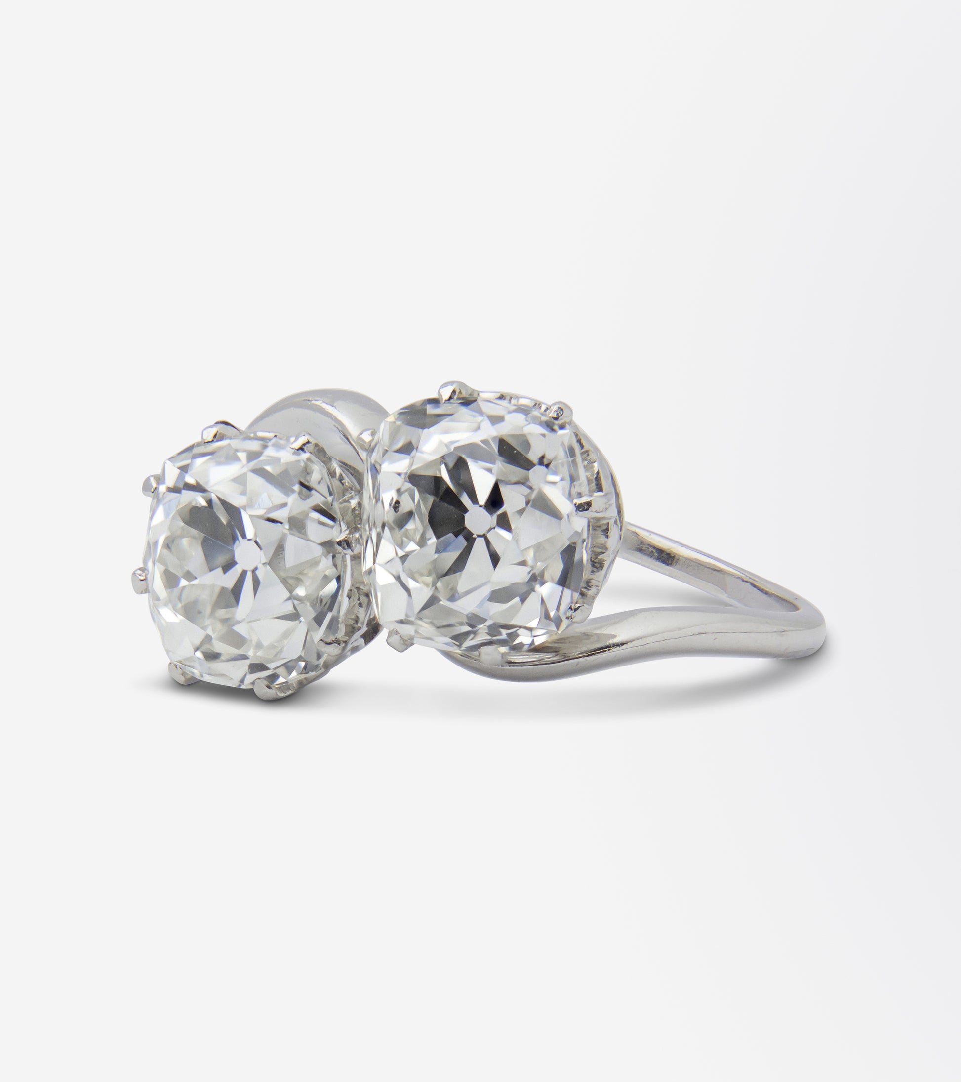 Impressive Platinum and Diamond Toi et Moi Ring