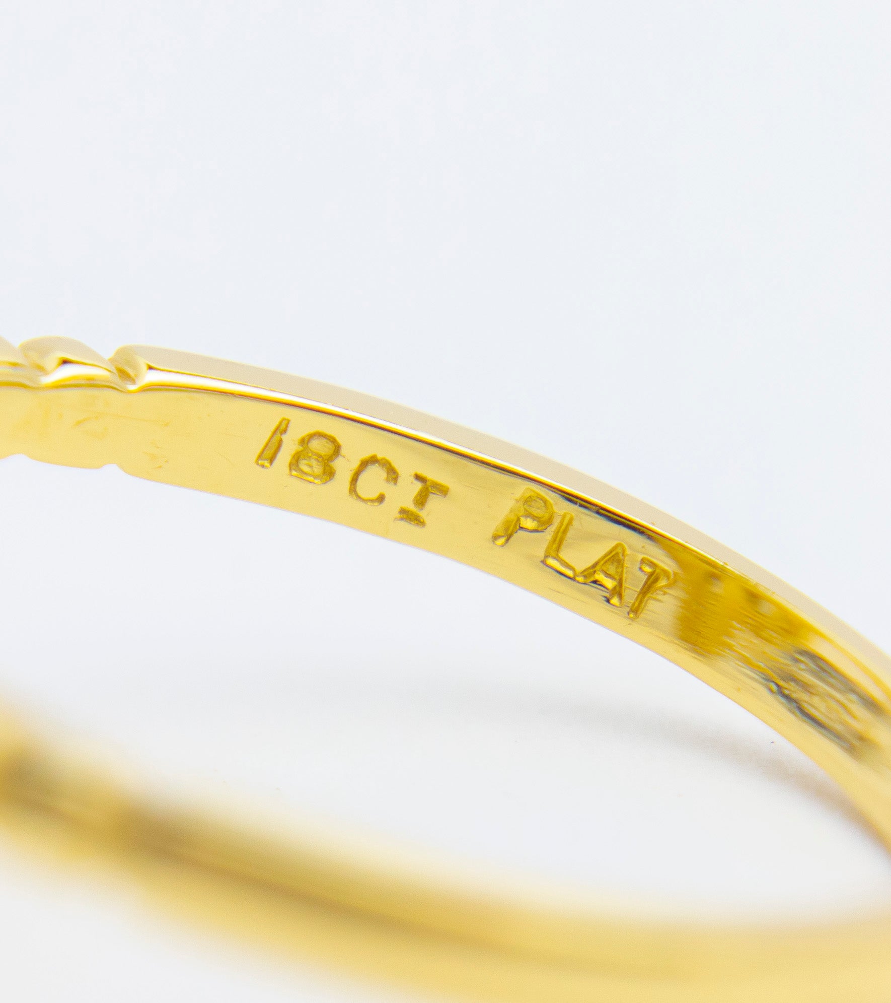 Diamond 'Daisy' Ring in 18kt Gold & Platinum