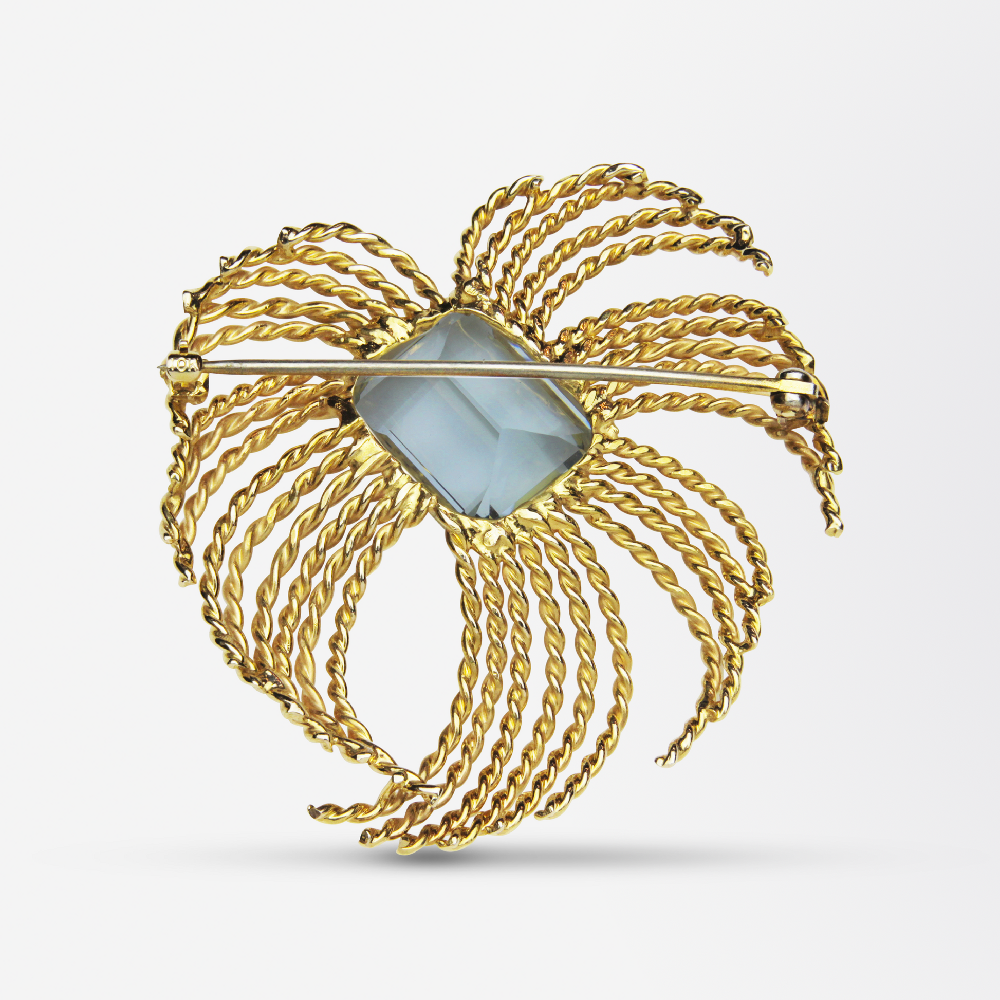 Retro Period, Gold and Aquamarine Brooch Pin