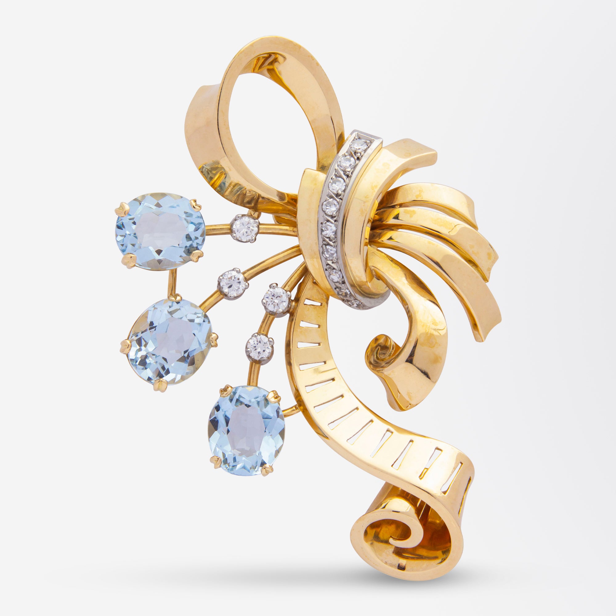 Retro Period 18kt Gold, Aquamarine and Diamond Brooch