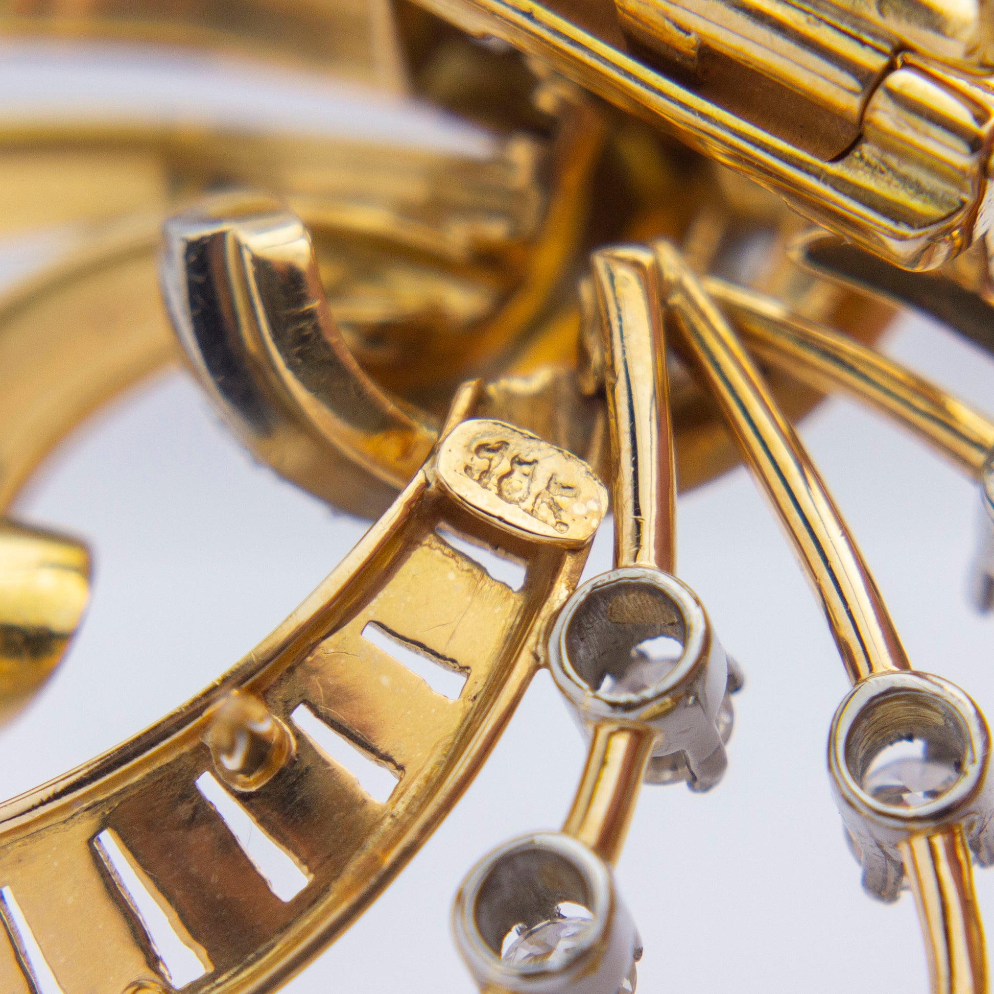 Retro Period 18kt Gold, Aquamarine and Diamond Brooch