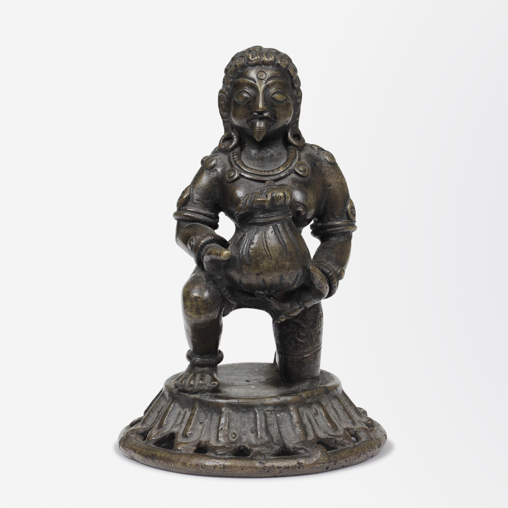 Statuette en bronze de Krishna, datant du XVIIe siècle, en Inde.