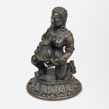 Load image into Gallery viewer, 17th Century Indian Bronze Figure of Krishna