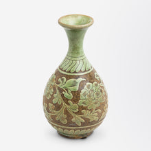 Load image into Gallery viewer, Cizhou Pottery Vase in Pear Shape