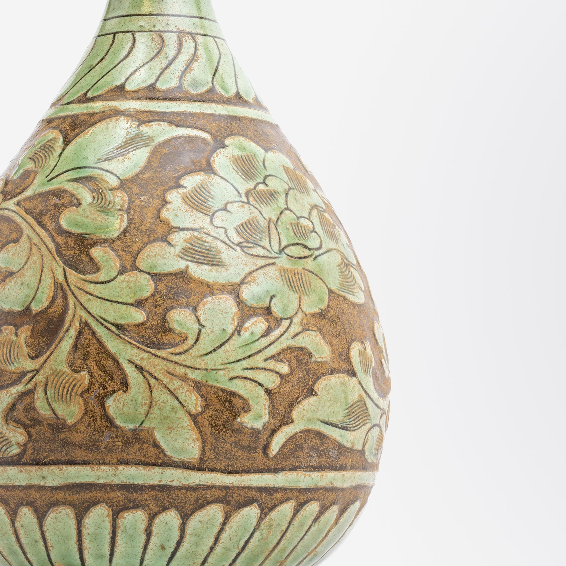 Cizhou Pottery Vase in Pear Shape